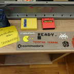 2025-08-079 - HomeCon 85, Retrolution 2025 - Verkaufstisch Daimansion