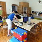 2026-07-003 - HainCon 13 - Matthias, Joachim, Guido beim Aufbau