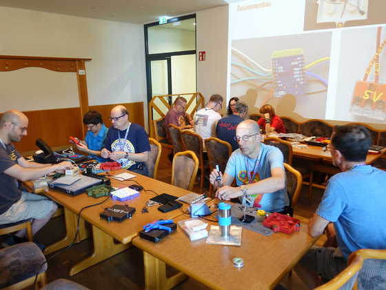 2026-09-049 - HomeCon 90, Retrolution 2026 - openLUXbox-Workshop