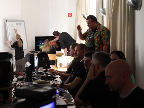 HomeCon #84