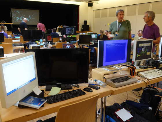 2026-09-055 - HomeCon 90, Retrolution 2026 - iMac, C64 Ultimate, MEGA65