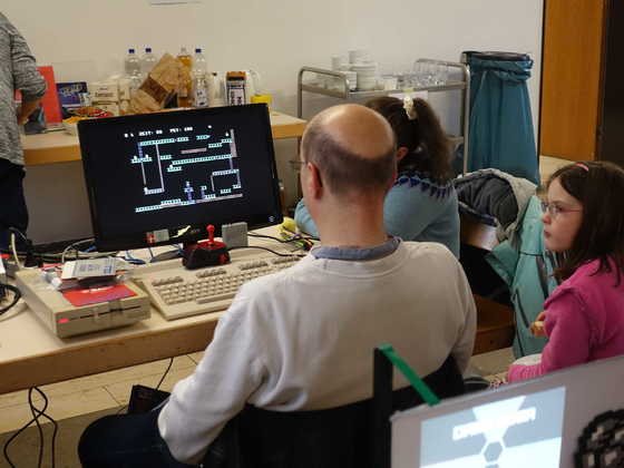 2025-11-011 - HomeCon 86