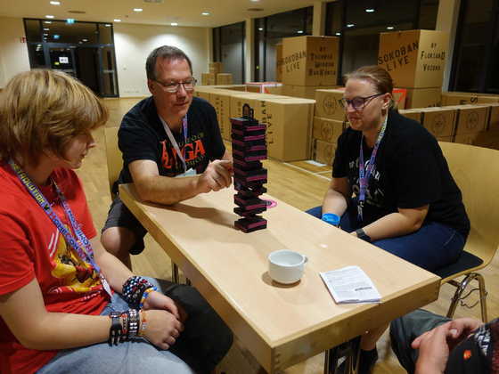 2026-09-117 - HomeCon 90, Retrolution 2026 - Donkey-Kong-Jenga