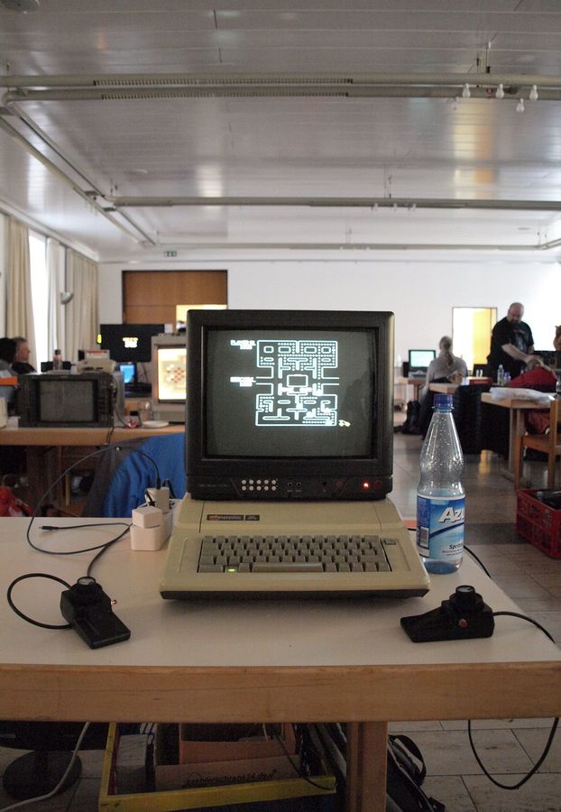 HomeCon #82