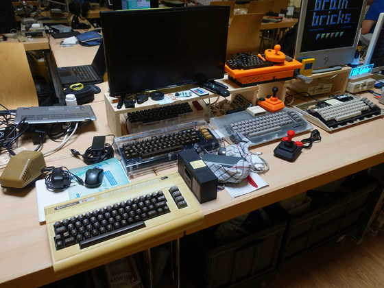 2026-09-062 - HomeCon 90, Retrolution 2026 - VIC 20 und C64 bei Ronny und SID-Spieler