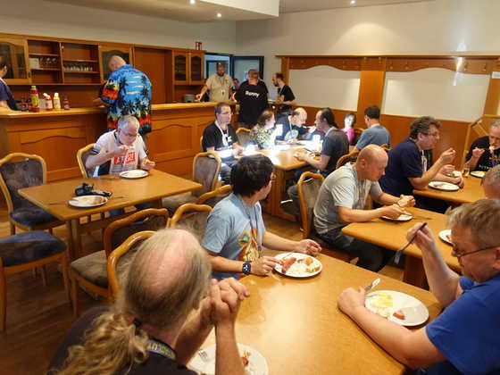 2026-09-100 - HomeCon 90, Retrolution 2026 - Abendessen