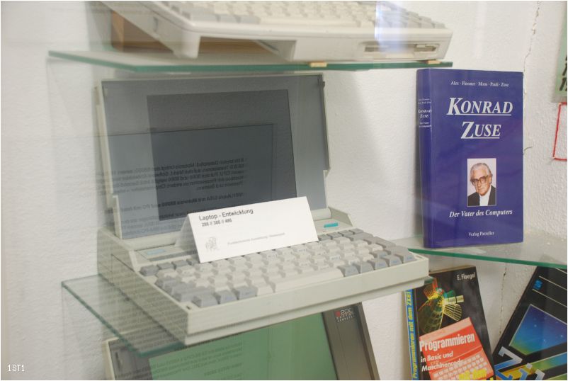 Intel 80286 basierter laptop von Siemens