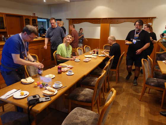 2026-09-128 - HomeCon 90, Retrolution 2026 - Fruehstueck