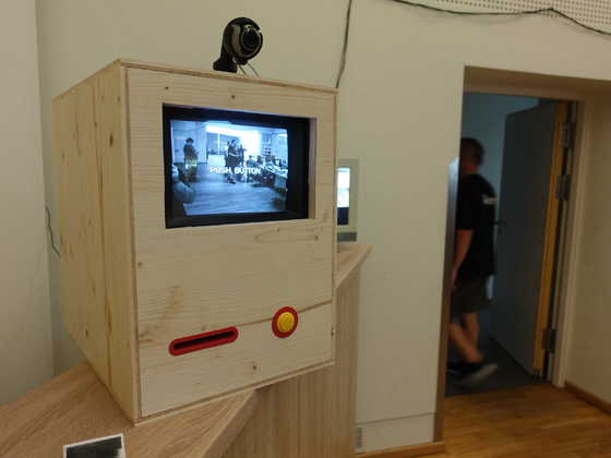 2026-09-097 - HomeCon 90, Retrolution 2026 - Push Button