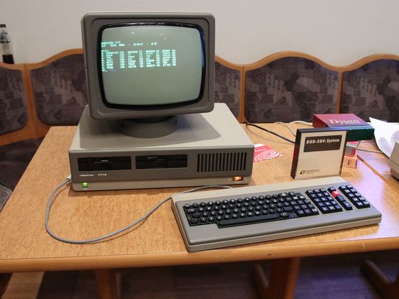 HomeCon #90 / Retrolution!2026