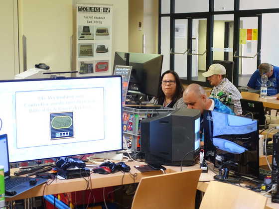 2026-09-059 - HomeCon 90, Retrolution 2026 - Leute